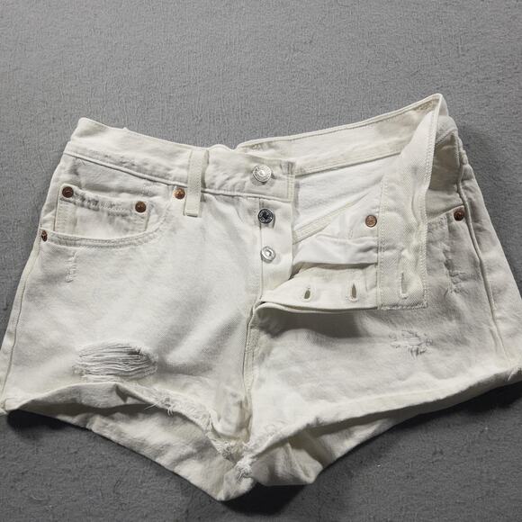 Levis 501 Cut-off‎ Shorts Womens 26 White High Rise Denim Button Fly Raw Hem - Picture 7 of 10